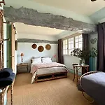 Chambres D'hotes Manoir Du Chene Bed & Breakfast *