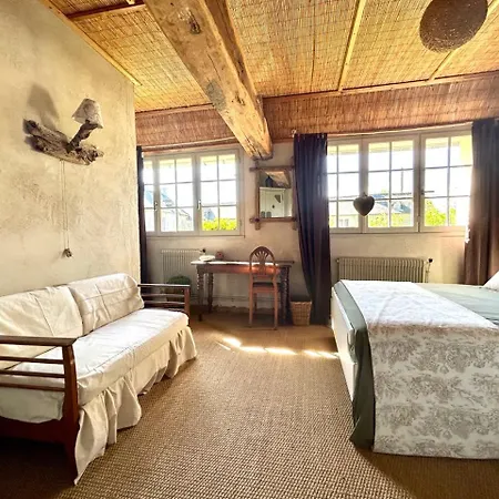 D'hotes Manoir Du Chene Bed & Breakfast *