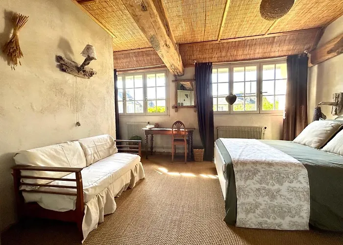 D'hotes Manoir Du Chene Bed & Breakfast *